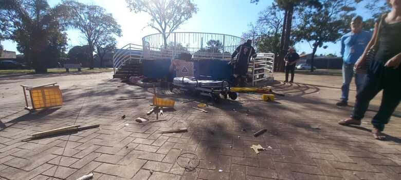 Morador de rua ficou em estado grave após ser espancado