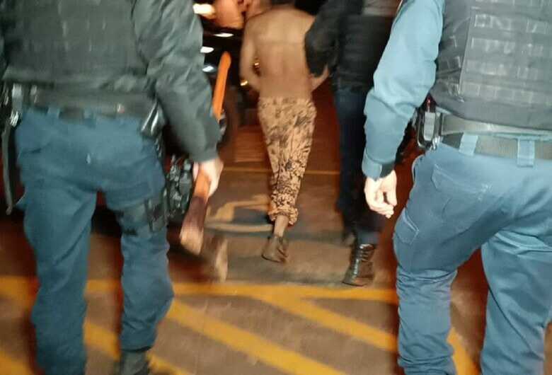 Garoto foi apreendido em flagrante pela PM