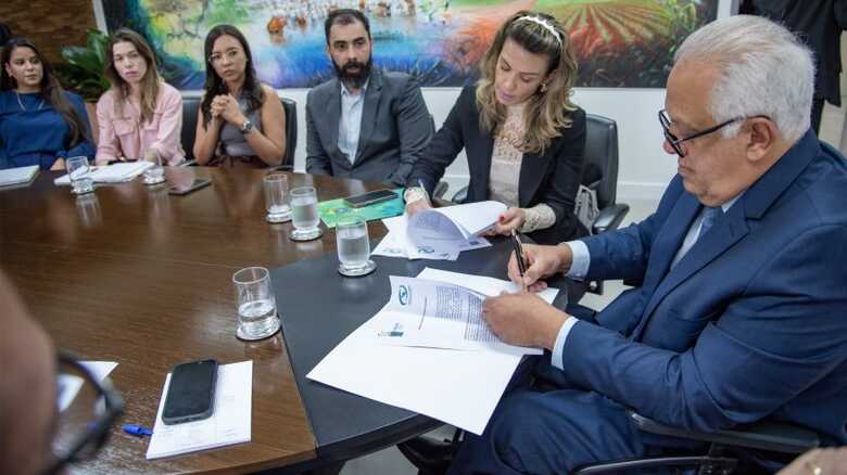 O prazo para o devedor protocolar o seu pedido de inclusão no REFIC-II é de 90 dias