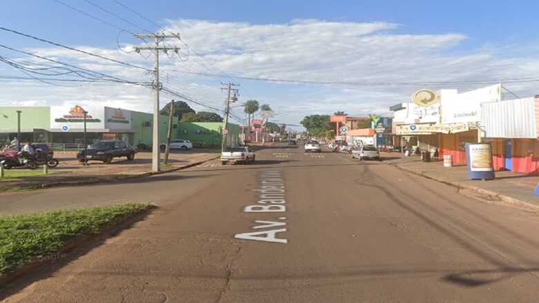 Conveniência fica na Avenida Bandeirantes, próximo a Manoel da Costa Lima