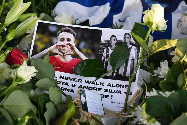 Corpos de Diogo Jota e André Silva foram velados em Portugal