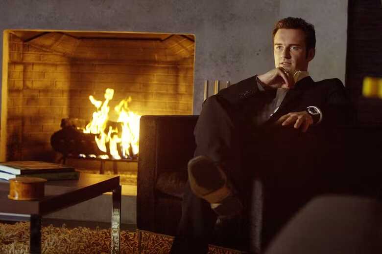 Julian McMahon em cena de 'Quarteto Fantástico' 