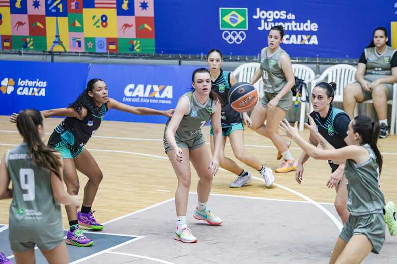 Basquete é uma das modalidades presente nos jogos