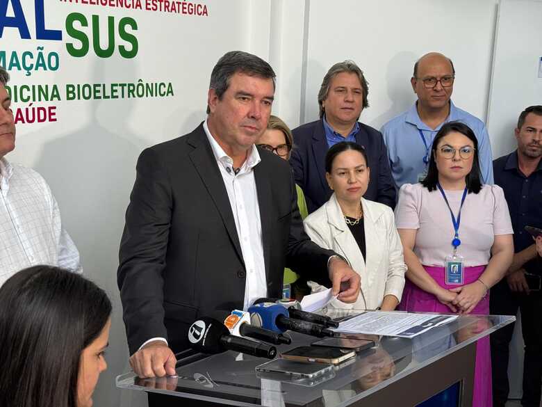 Governador Eduardo Riedel