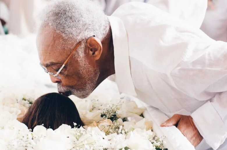 Gilberto Gil se despede de Preta Gil, que morreu aos 50 anos 