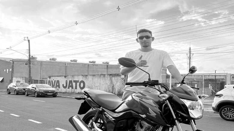 Clovis morreu no acidente