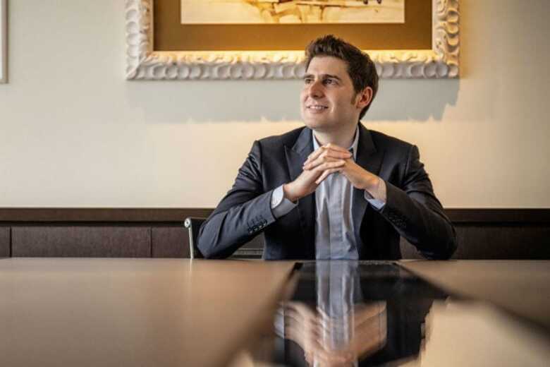 Bilion&aacute;rio Eduardo Saverin