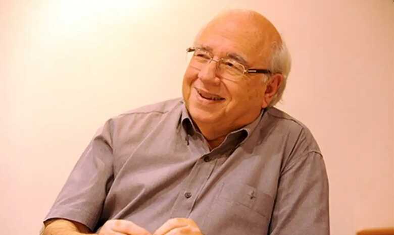 Escritor morreu durante o sábado