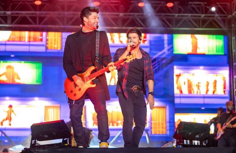 Evento terá show de Munhoz e Mariano