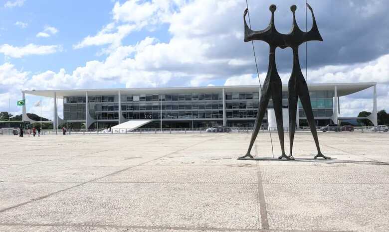 Praça dos Três Poderes, em Brasília