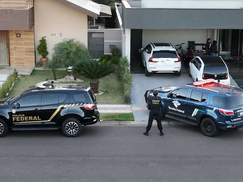 Polícia Federal esteve no condomínio de luxo do Damha