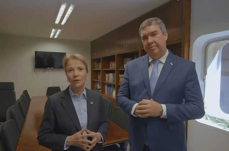 Senadora Tereza Cristina e governador Eduardo Riedel