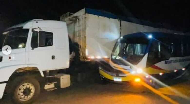 O acidente aconteceu na noite de ontem