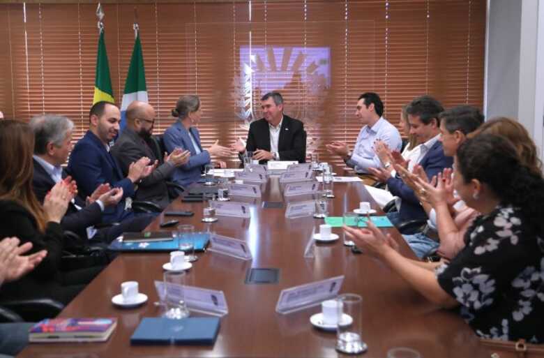 Reuniao aconteceu nesta quarta-feira