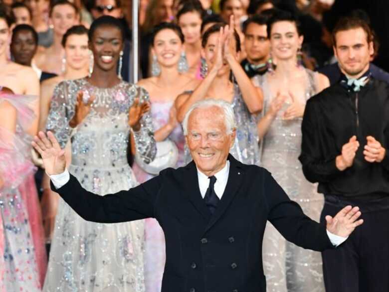 Giorgo Armani fecha desfile em Dubai