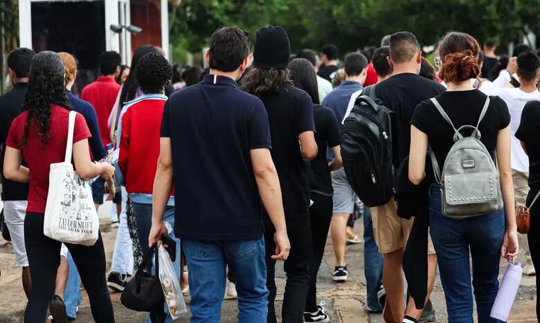 Estudantes terão prazo para renegociação
