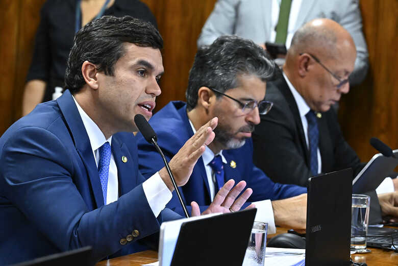 Beto Pereira na CPMI do INSS