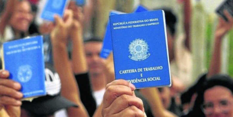 Os interessados devem comparecer pessoalmente à sede da Funtrab