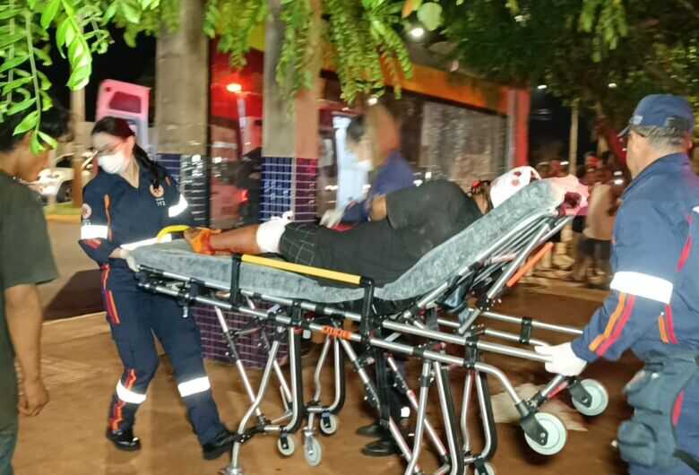 A vítima foi socorrida pelo SAMU