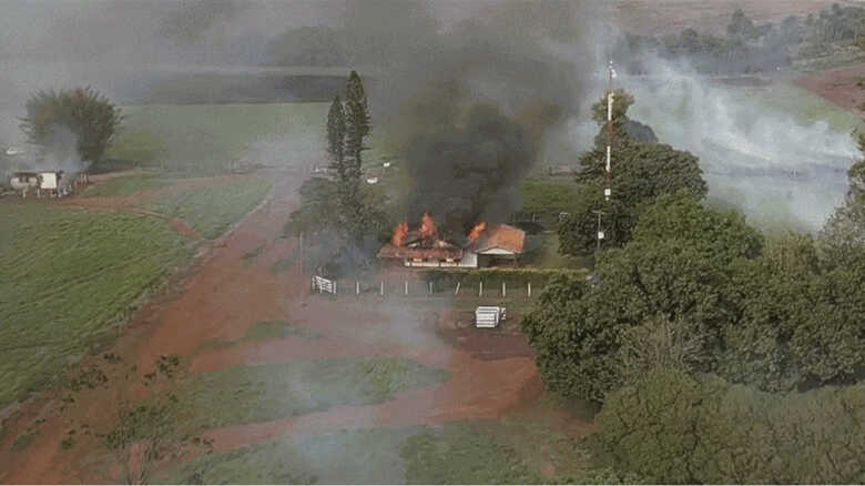 Invasão aconteceu no meio da madrugada
