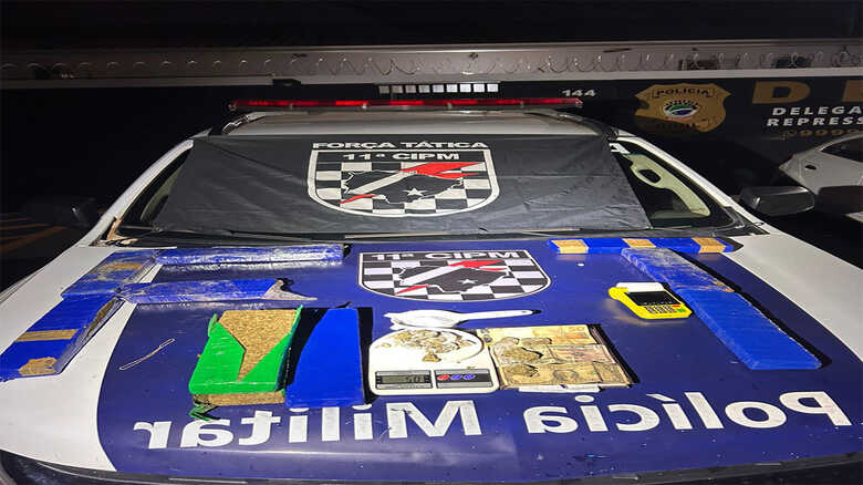 Entorpecentes apreendidos na ação policial