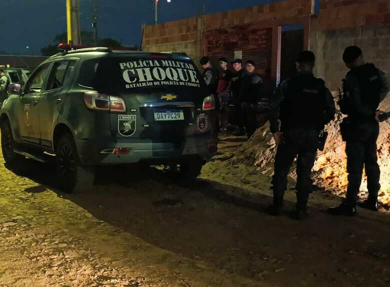 Suspeito foi preso em flagrante pelo Batalhão de Choque