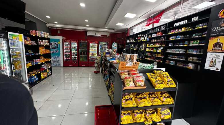 Estabelecimento fica localizado na Av Mato Grosso, esquina com a rua Bahia