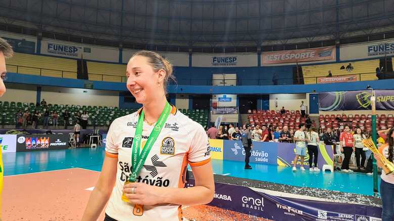 Cugno foi eleita melhor jogadora da Supercopa Feminina