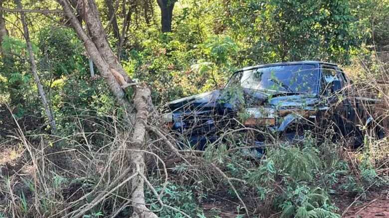 A caminhonete foi encontrada na tarde de hoje