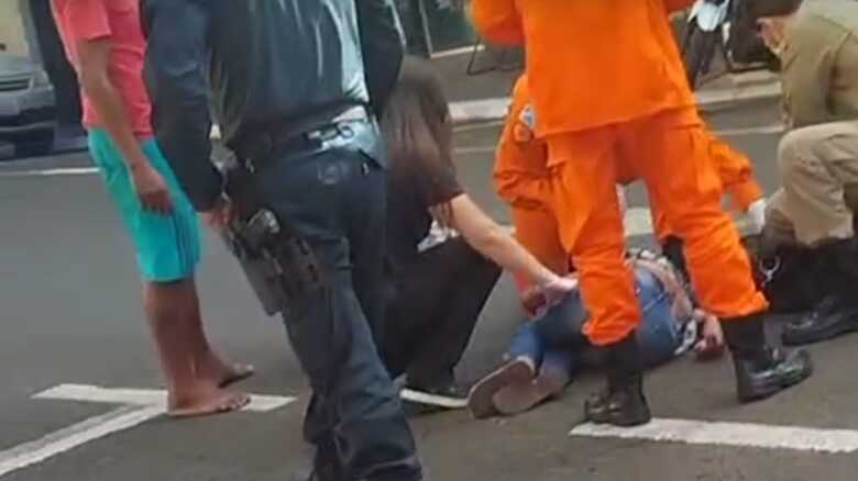 Mulher chegou a ser socorrida pelo Corpo de Bombeiros