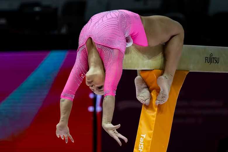 Flávia Saraiva no Mundial de ginástica