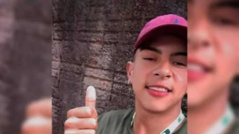 Kayk foi morto a facadas