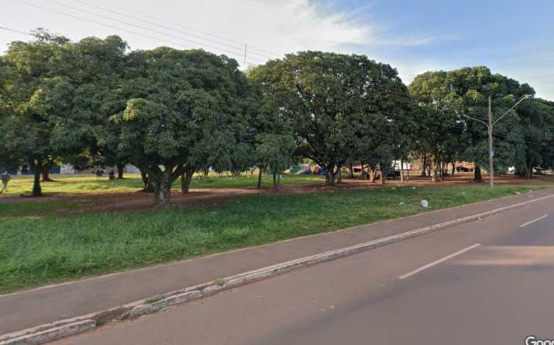 Terreno na avenida Guaicurus proximo a Sizuo Nakazato - 
