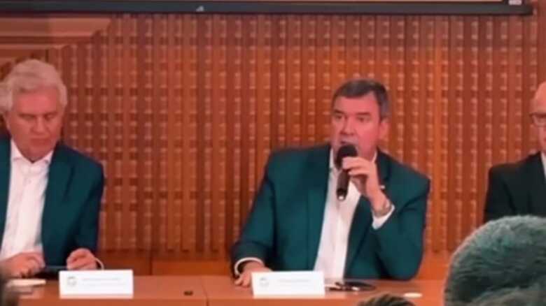 Eduardo Riedel na reunião emergencial - 