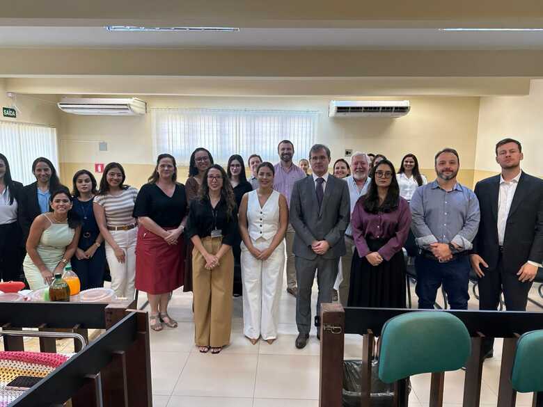 Equipe durante visita em Sidrolândia - 