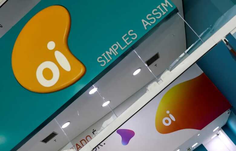 Logo da Oi visto em loja de São Paulo 