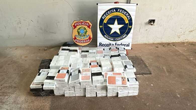 Celulares foram levados para a Receita Federal