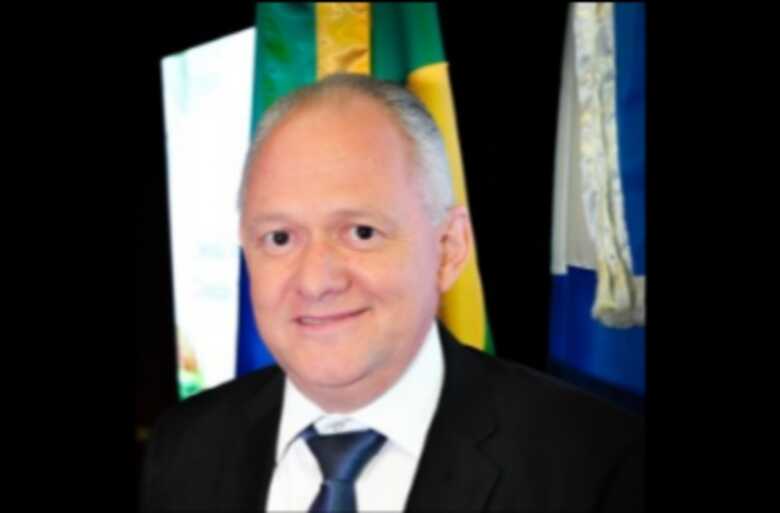 Éder Uilson França Lima