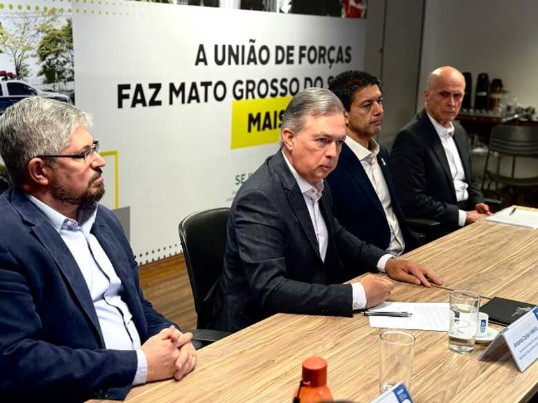 Secretario Antonio Carlos Videira