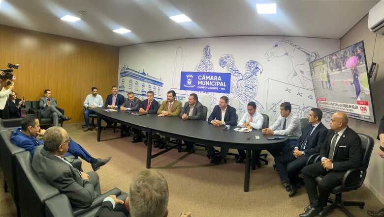 Reunião acontece na Câmara Municipal