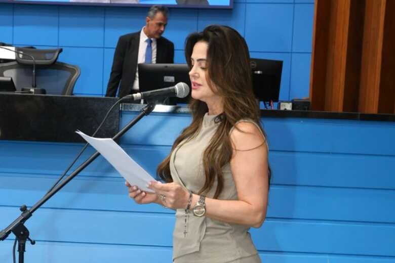 Deputada Mara Caseiro, autora do projeto