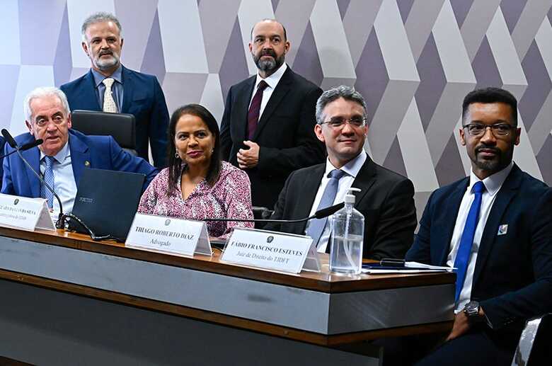 Desembargadora durante sabatina - 