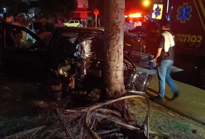 O acidente aconteceu na noite de ontem