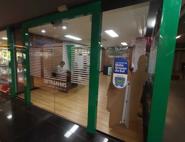 Ag&ecirc;ncia do Comper Itanhang&aacute; 