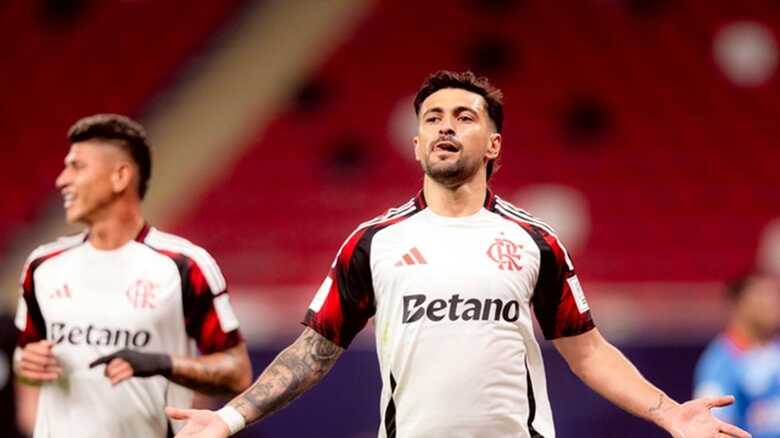 Arrascaeta fez dois gols