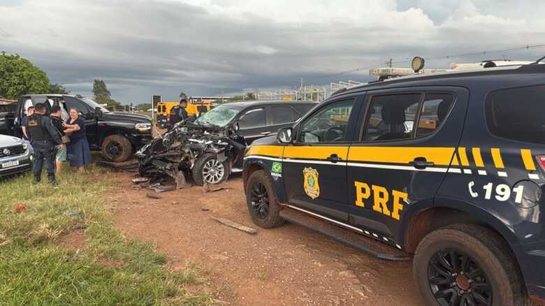 SW4 furtada ficou danificada com o acidente