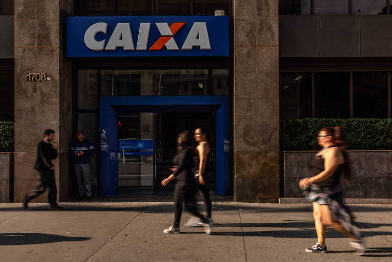 CaixaAg&ecirc;ncia da Caixa Econ&ocirc;mica Federal na avenida Paulista