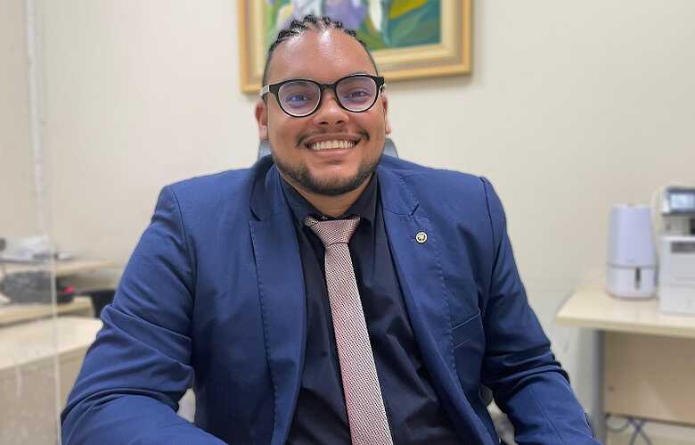 Vinícius Azevedo Viana - 