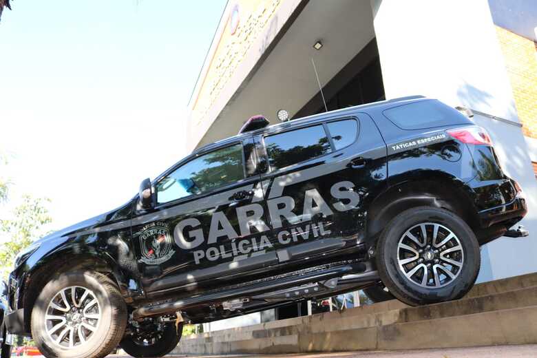 Viatura da delegacia GARRAS - 