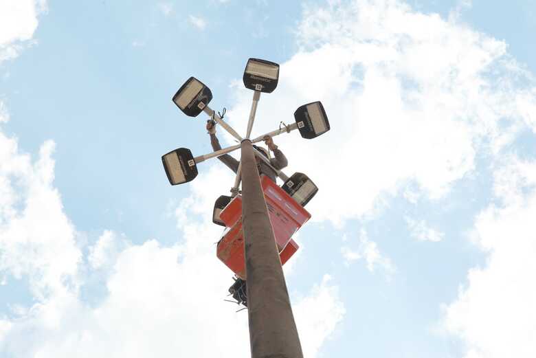 Ilumina&ccedil;&atilde;o p&uacute;blica &eacute; alvo da vez do Gecoc